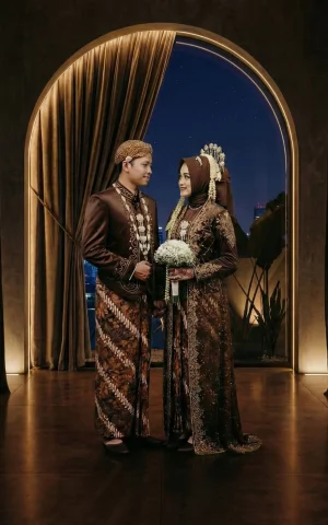 1 Couple Elegant Jawa